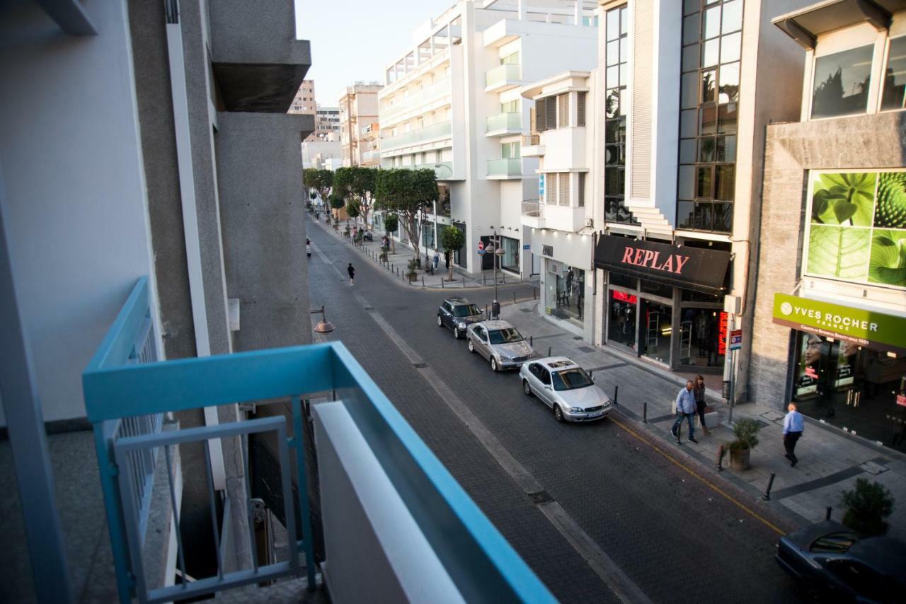 At The Very Heart Of Limassol Centre, Ap. 201 Bagian luar foto